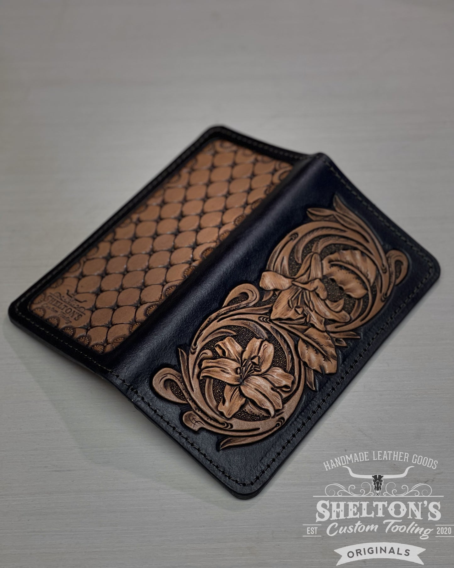 Custom roper wallet